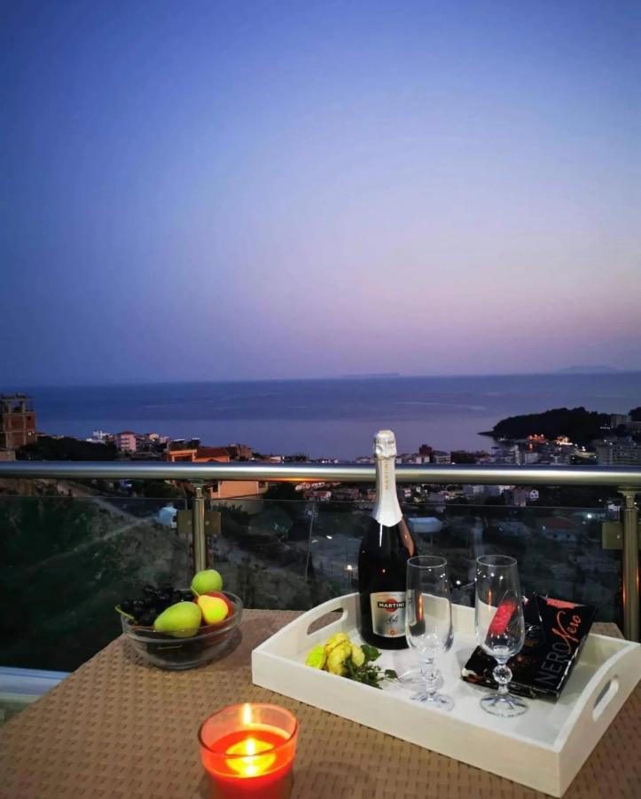 Mistral Inn Himare Exterior photo
